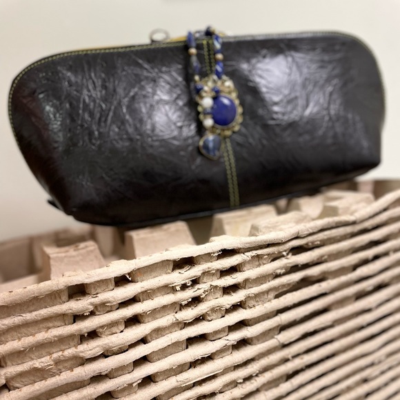 Unisex Italian leather NEW Vintage unique piece of Art made as a BAG - Picture 2 of 7